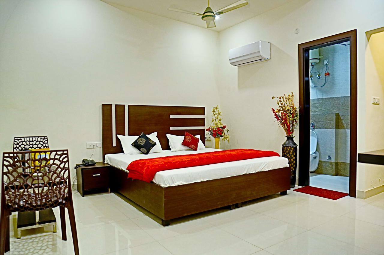 D C Vilas Agra  Exterior photo